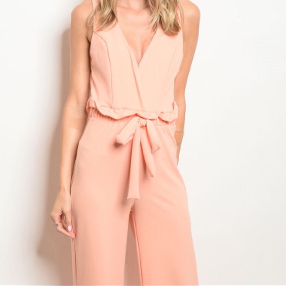 🆕 Peach V-Neck Jumpsuit - Picture 4 of 6